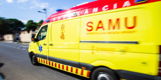 El SAMU estabiliza a un hombre al tener un infarto mientras circulaba con su coche en Alicante